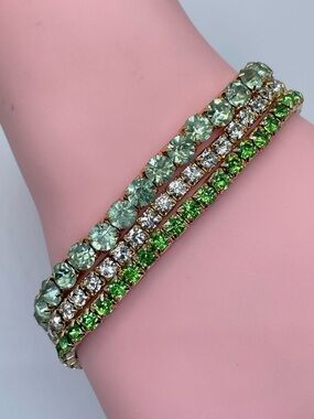 Gold Tone Crystal Stretch Bracelet Set Green Clear Stackable